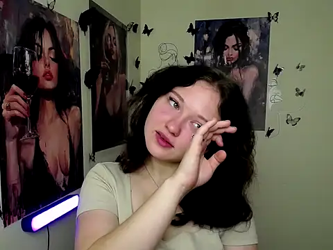 Snapshot of LadyAlice_ chatting on 6, 10, 2025 LadyAlice online show from 6, 10, 2025