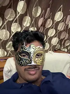 VVcouple online show from 7, 10, 2025