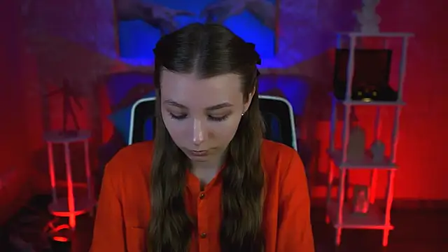 JulieDaniel online show from 24, 9, 2025