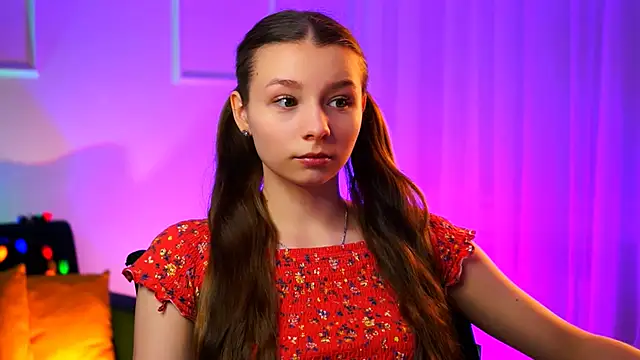 JulieDaniel online show from 6, 2, 2026