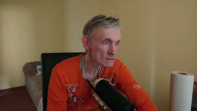 Snapshot of k74robert chatting on 10, 2, 2026 k74robert online show from 10, 2, 2026