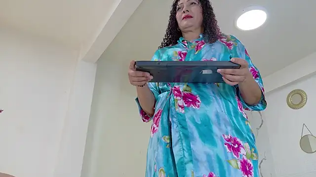 LilihtMature online show from 3, 7, 2026