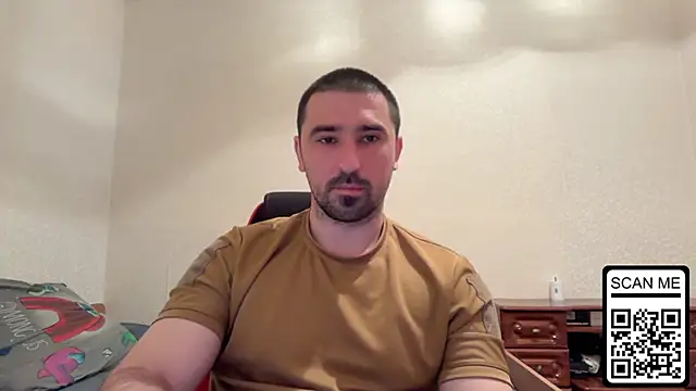 Snapshot of Hard_to_Obey chatting on 15, 5, 2026 Hard to Obey online show from 15, 5, 2026