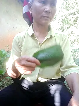 Snapshot of phlin1 chatting on 25, 5, 2026 phlin1 online show from 25, 5, 2026