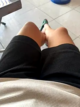 sharon-Hanna online show from 19, 11, 2025