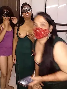 Sexy anaamika online show from 11, 5, 2026