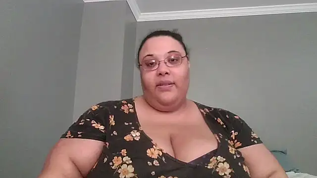 SexyBBW10790 online show from 24, 3, 2026