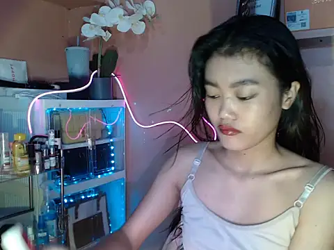 skinny gracie online show from 25, 10, 2025