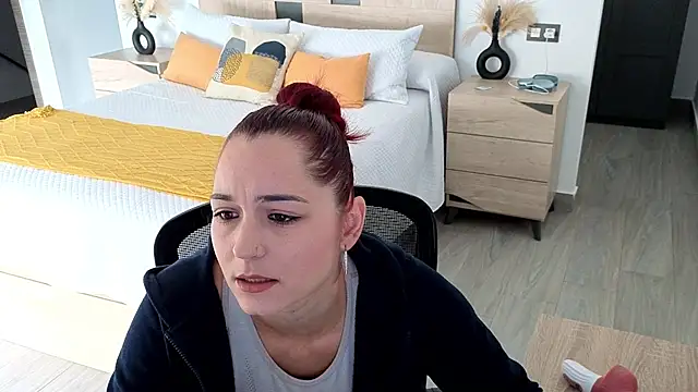 Snapshot of morninglorytv chatting on 12, 5, 2026 morninglorytv online show from 12, 5, 2026