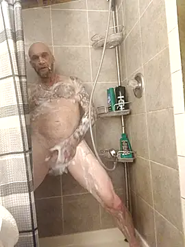 ShawnandDani7074 online show from 4, 3, 2026