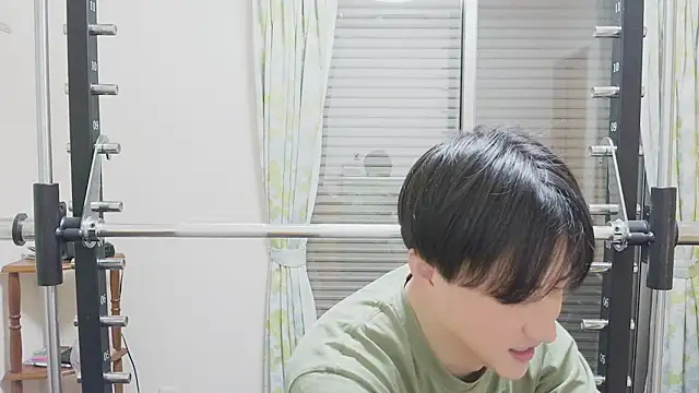 Snapshot of oyu_kun chatting on 8, 2, 2026 oyu kun online show from 8, 2, 2026