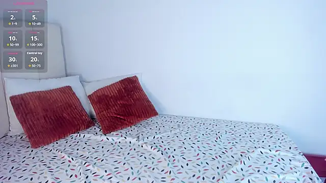 Snapshot of leila_whisper chatting on 5, 10, 2025 leila whisper online show from 5, 10, 2025