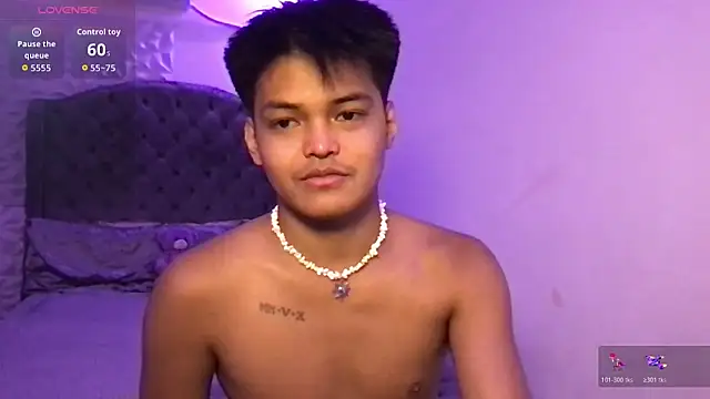 asianhugescott online show from 12, 3, 2026