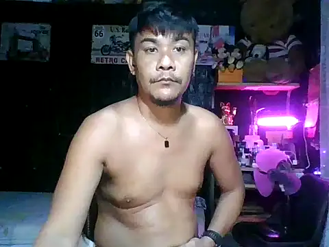 Snapshot of Jheboi69xxx chatting on 24, 10, 2025 Jheboi69xxx online show from 24, 10, 2025