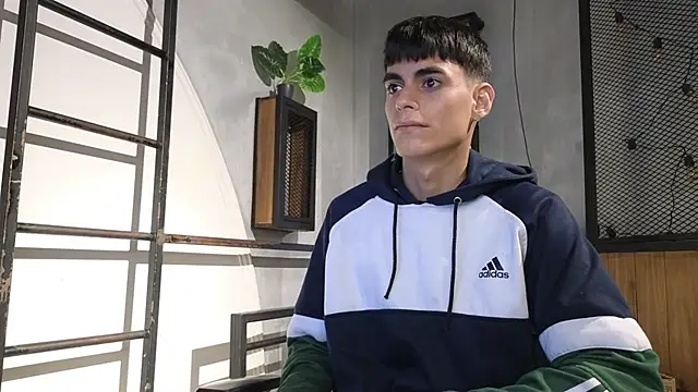 Dani mc1 online show from 6, 1, 2026