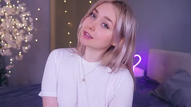 AccaCroyle online show from 4, 2, 2026