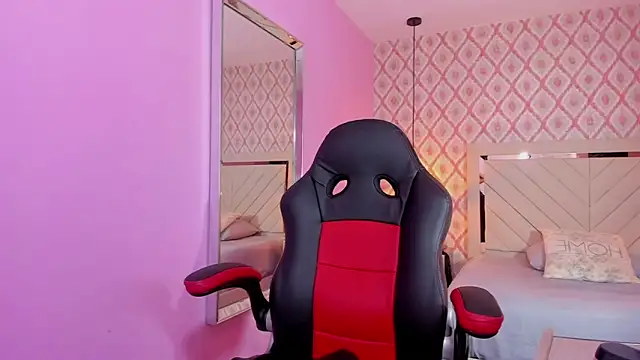 ALANA WATSONN online show from 26, 9, 2025