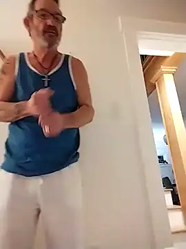 FoxnMouse online show from 12, 4, 2026