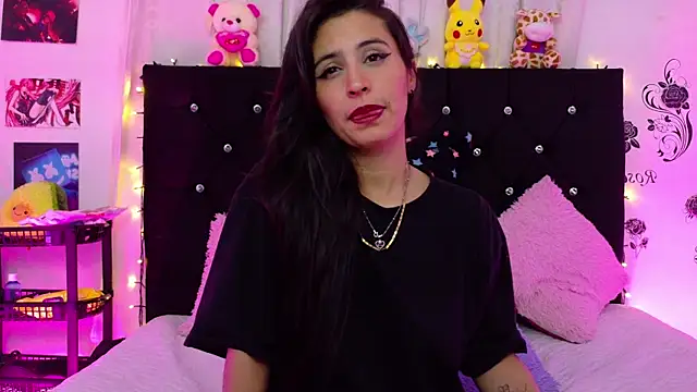 queen smiley online show from 11, 1, 2026