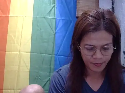 juicycum069 online show from 9, 5, 2026