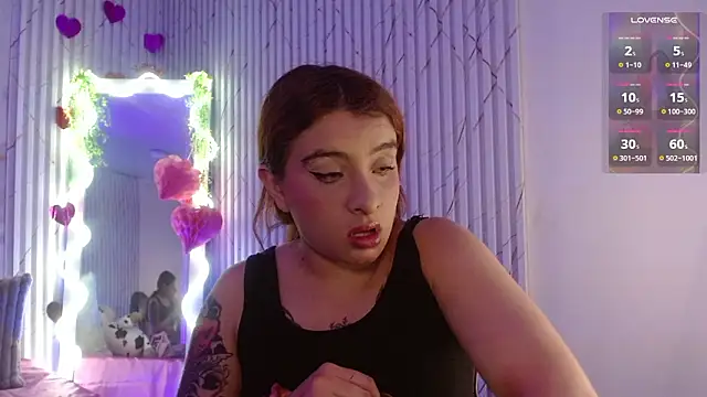 Naomy tay1 online show from 28, 2, 2026