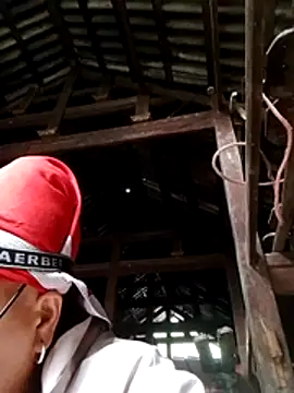 Snapshot of Mamapm20 chatting on 28, 10, 2025 Mamapm20 online show from 28, 10, 2025