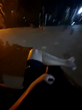 Snapshot of starvingo2002 chatting on 15, 9, 2025 starvingo2002 online show from 15, 9, 2025