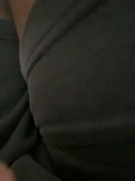 Snapshot of bigDick_000610 chatting on 21, 5, 2026 bigDick 000610 online show from 21, 5, 2026