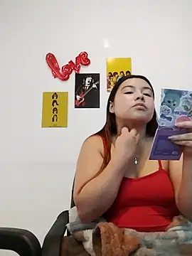 LucyPetit online show from 6, 1, 2026