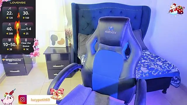 LucyPetit online show from 15, 1, 2026