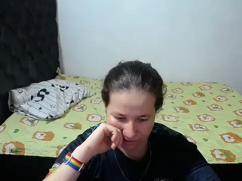 Valentina charlys online show from 10, 10, 2025
