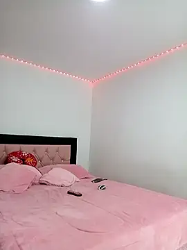 AlissonPeach01 online show from 16, 1, 2026