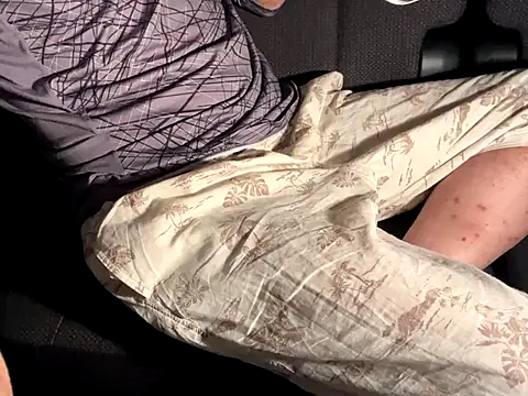 Snapshot of CAMEL1913 chatting on 26, 9, 2025 CAMEL1913 online show from 26, 9, 2025