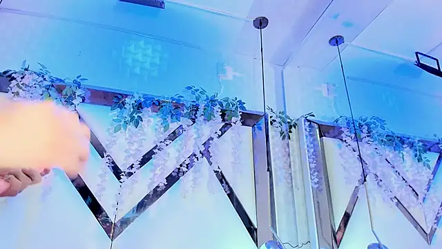 NallyMax1 online show from 28, 11, 2025