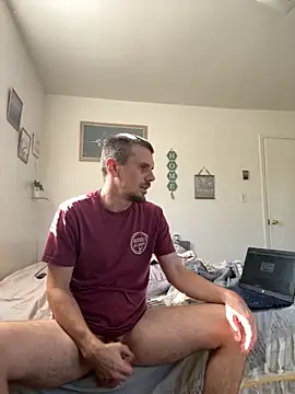 Snapshot of alwayshorny90 chatting on 6, 10, 2025 alwayshorny90 online show from 6, 10, 2025