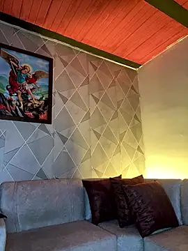 Alisse taylor2 online show from 17, 1, 2026