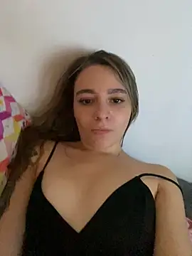 Snapshot of karla-thomsom10 chatting on 13, 11, 2025 karla-thomsom10 online show from 13, 11, 2025