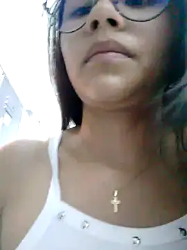 SofieLove 01 online show from 11, 1, 2026