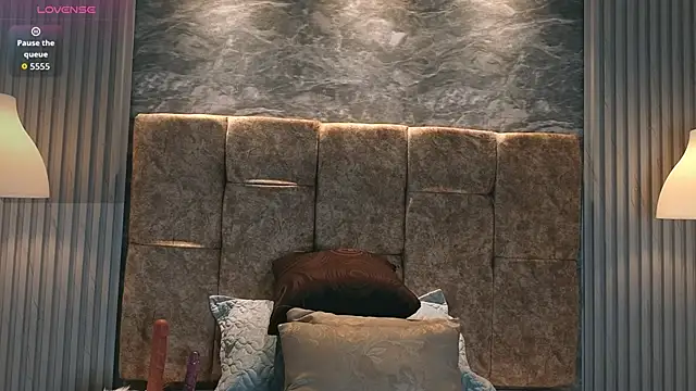 leilapons online show from 30, 3, 2026