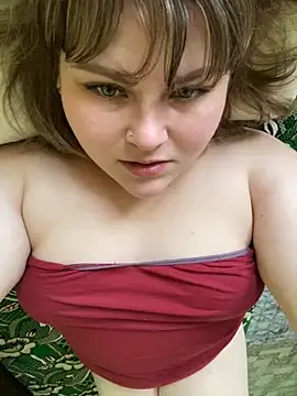 Snapshot of BeckiXrose chatting on 5, 11, 2025 BeckiXrose online show from 5, 11, 2025