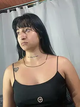 Snapshot of EVAH_LEE_ chatting on 6, 2, 2026 EVAH LEE online show from 6, 2, 2026