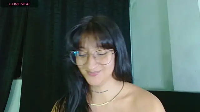 Snapshot of EVAH_LEE_ chatting on 21, 3, 2026 EVAH LEE online show from 21, 3, 2026
