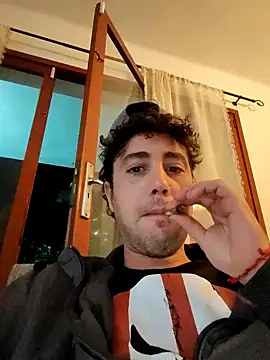 Snapshot of JotadeJoder chatting on 5, 11, 2025 JotadeJoder online show from 5, 11, 2025