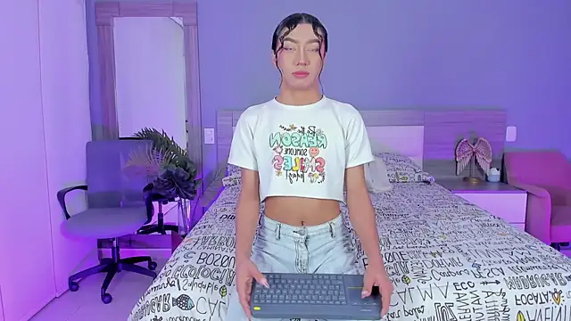 Alaiaguerra online show from 15, 10, 2025