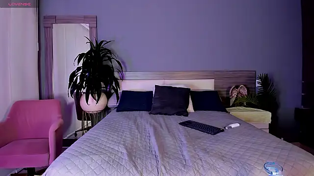 Snapshot of Alaiaguerra chatting on 19, 2, 2026 Alaiaguerra online show from 19, 2, 2026