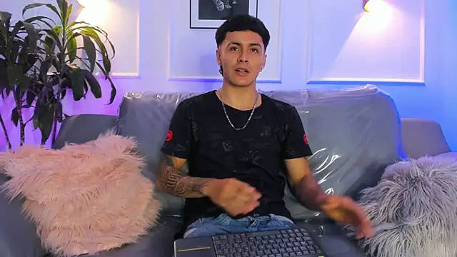 Leo santoro online show from 10, 3, 2026