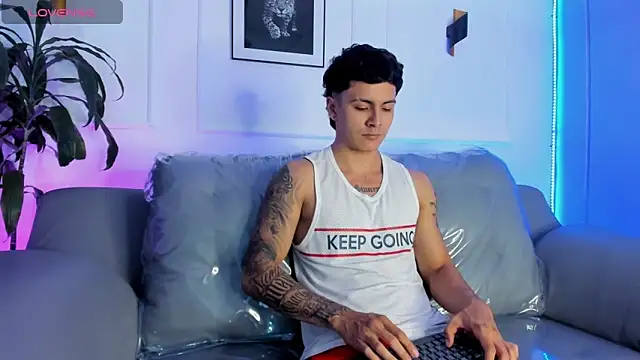 Leo santoro online show from 11, 3, 2026