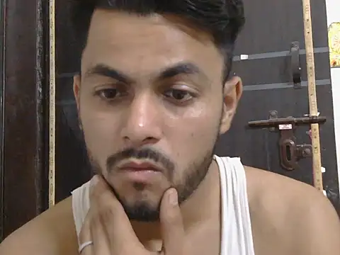 Snapshot of ursdreamperson chatting on 24, 4, 2026 ursdreamperson online show from 24, 4, 2026