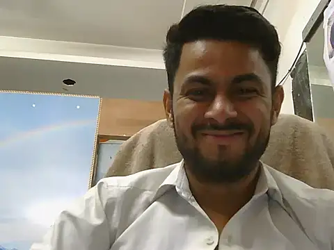 Snapshot of ursdreamperson chatting on 28, 4, 2026 ursdreamperson online show from 28, 4, 2026