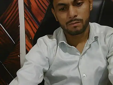Snapshot of ursdreamperson chatting on 4, 5, 2026 ursdreamperson online show from 4, 5, 2026